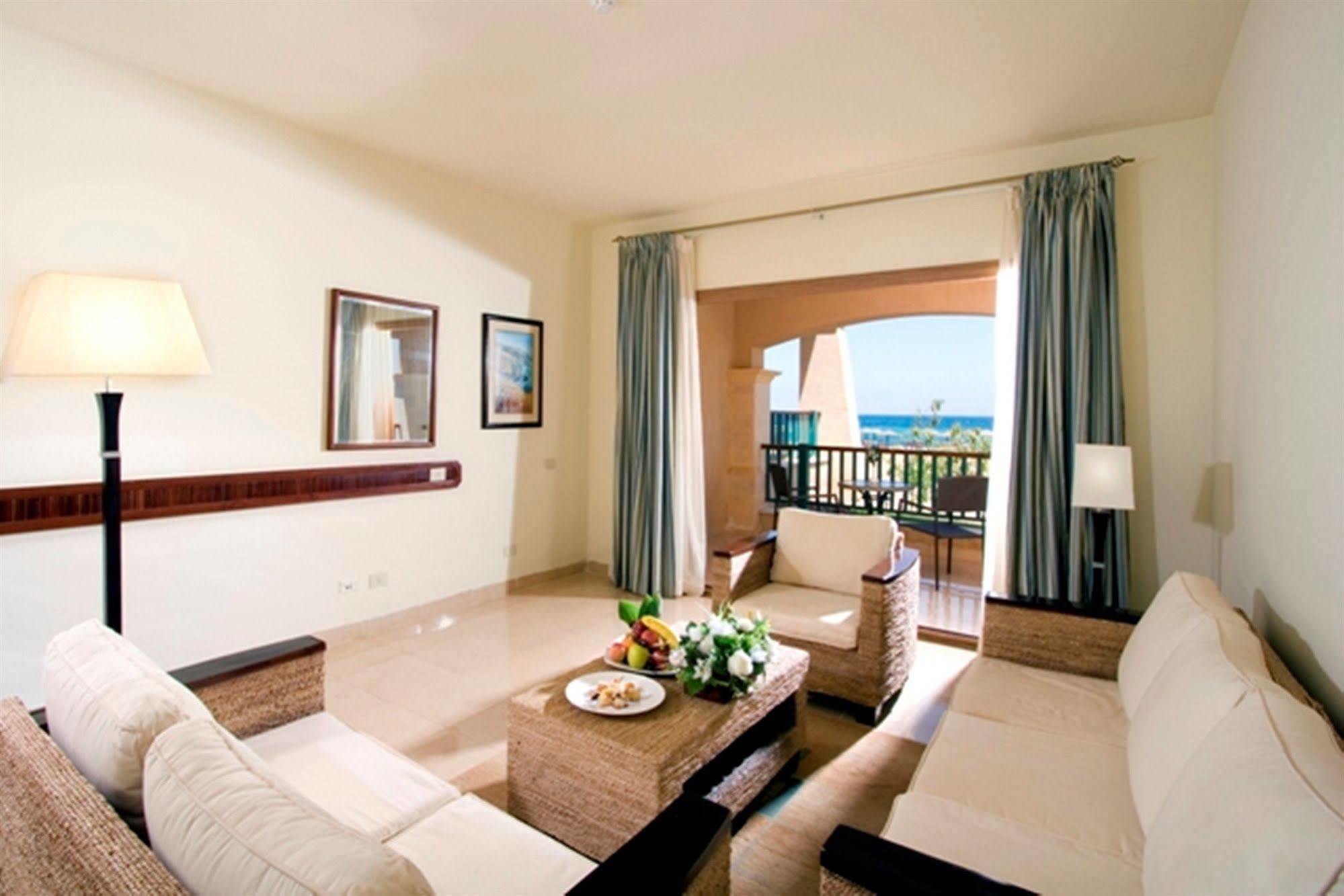 Swiss Inn Dream Resort טאבה מראה חיצוני תמונה